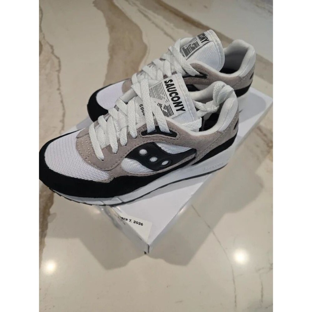 Saucony shadow 6000 womens 5.5